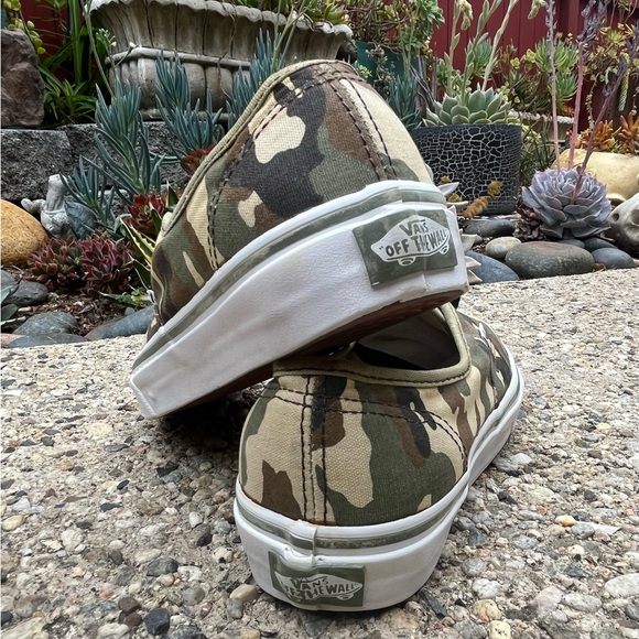 Vans Camouflage Canvas Original Low Top - Picture 3 of 12